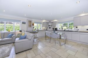 Photo 7- click for photo gallery